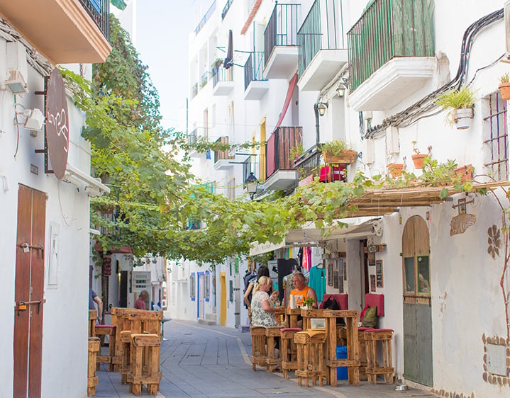 Winkelen en uitgaan in Ibiza-Stad